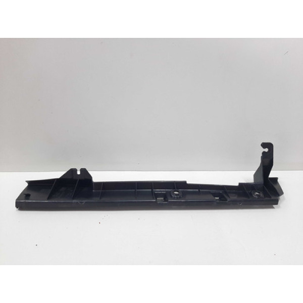 Suporte Acabamento Direito Porta Mala Discovery 3 2006 A 09