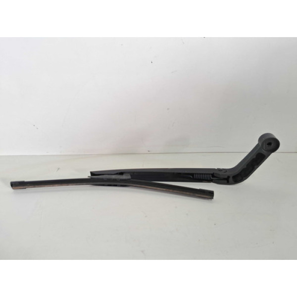 Braço Limpador Traseiro Discovery 4 2012 A 2016 Detalhe Uso