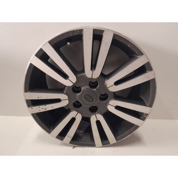 Roda Discovery 4 3.0 Sport Aro 19 Tala 8 2012 A 2016 Detalhe