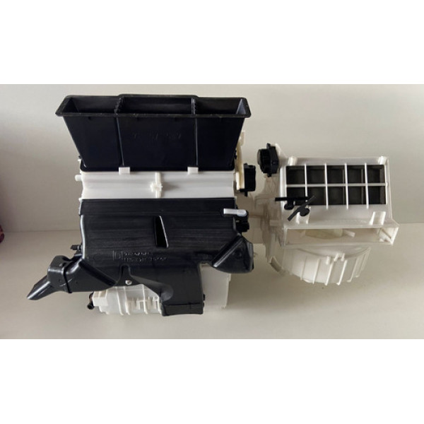 Caixa Evaporadora Outlander 3.0 V6 2009