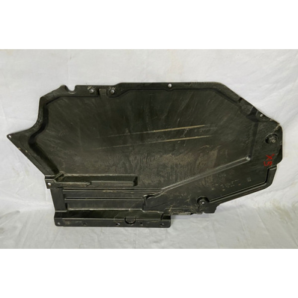 Protetor Assoalho Traseiro Esquerdo Bmw X5 2011 4.4 Detalhe