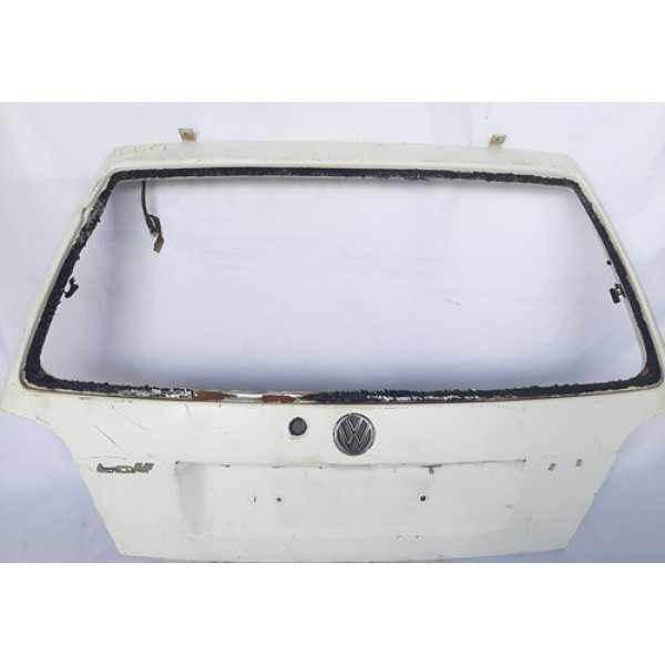 Tampa Traseira Volkswagen Golf 1995 A 1998 Pequenos Detalhes Branco