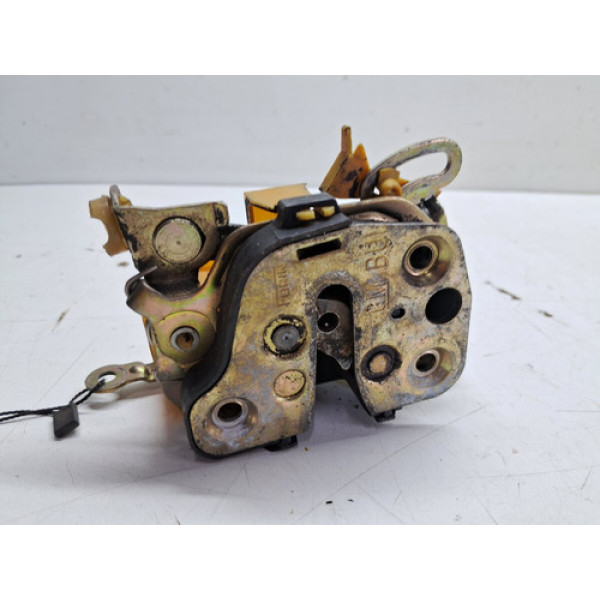 Fechadura Porta Dianteira Direita Corsa 1996 A 2016 Classic