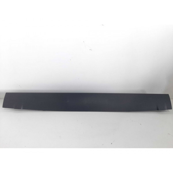 Acabamento Central Tampa Traseira Discovery 4 2012 A 2016