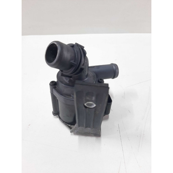 Bomba De Agua Auxiliar Bmw X5 2011 4.4 Biturbo V8