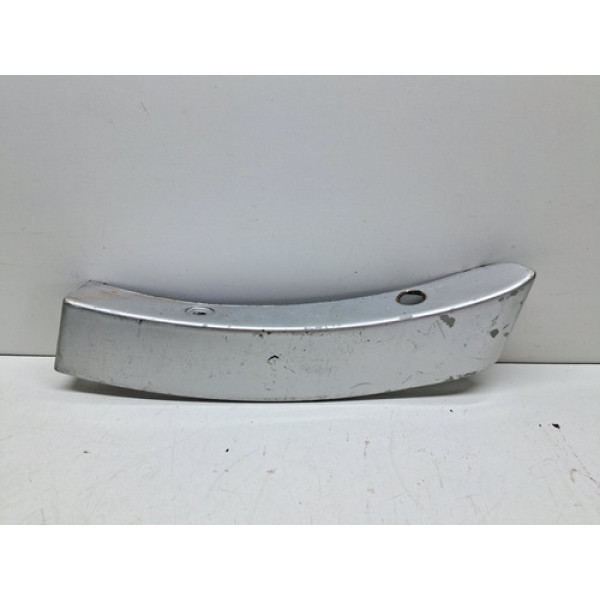 Moldura Acabamento Tras Dir Kia Opirus 3.8 2007 2008 Detalhe